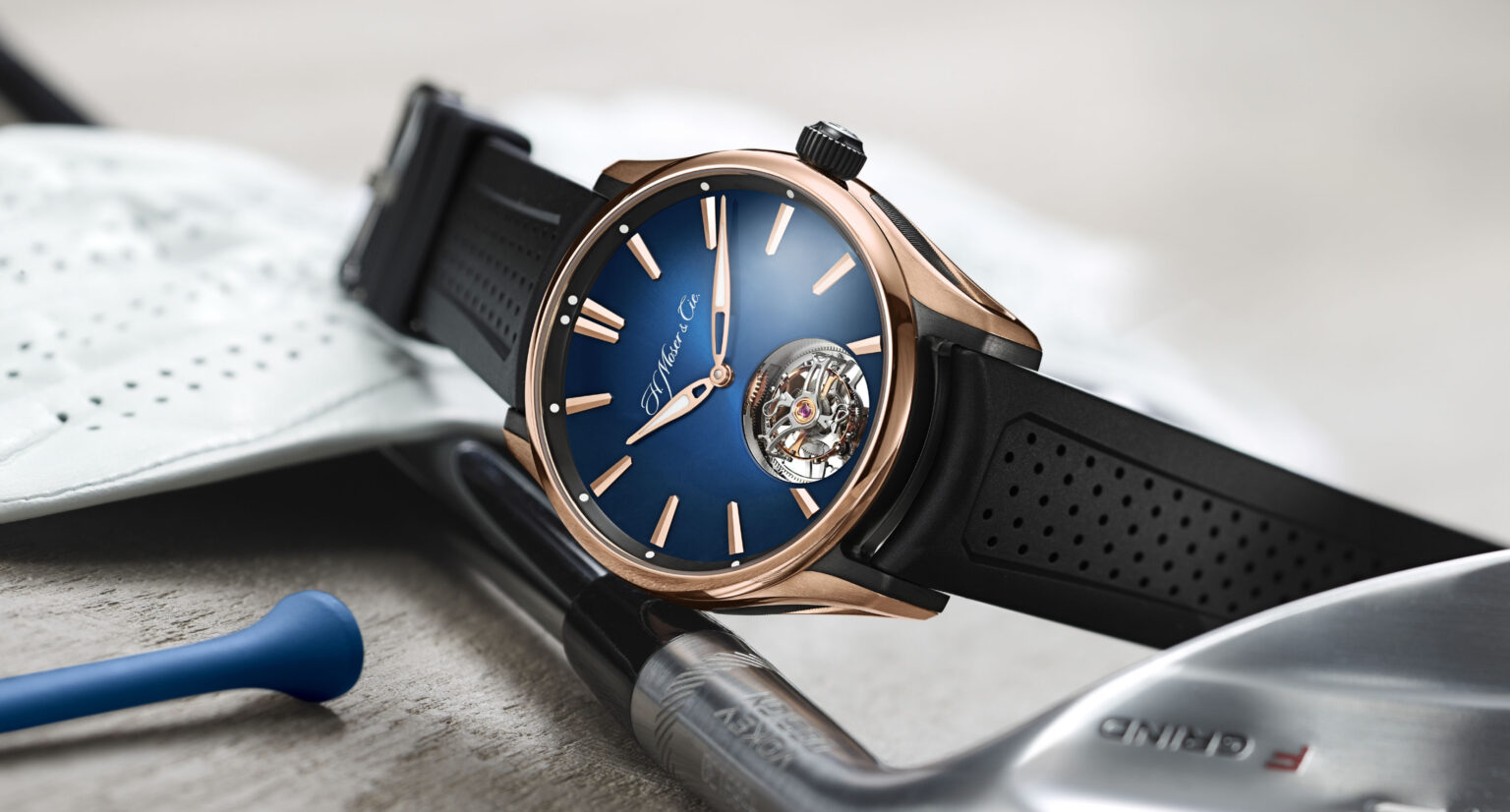h-moser-cie-pioneer-tourbillon-red-gold-with-titanium-dlc-and